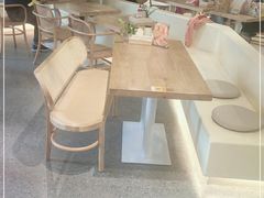 -Dough&Joe团憩(瑞虹天地月亮湾店)