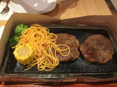 -必胜客(WOW中心城店)