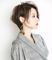 -GIRL STYLE 烫发·染发沙龙