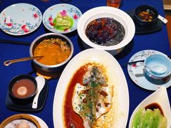 -维园悦谱·海派家常菜(乌鲁木齐南路店)