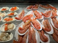 -雍容荟帝王蟹活龙虾展台自助(IFS黑金店)