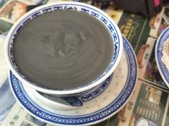 -广信牛奶甜品世家(台东店)