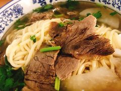 -嘻小北·兰州清汤牛肉面(太平洋森活天地店)