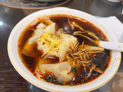 -笑来喜馄饨小笼工坊(通扬路店)