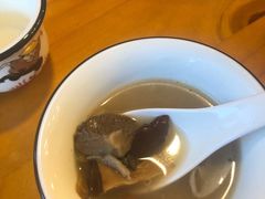 -云朵石锅鱼·野生菌餐厅(蒗放店)