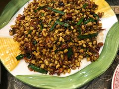 小湖虾炒豆嘴-老妈厨房团圆饺子东北菜(北环路店)