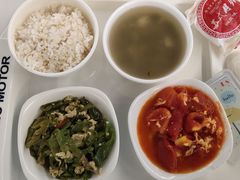 -上汽乘用车公司员工餐厅(安研路一店)