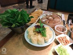 炸腐皮-左庭右院鲜牛肉火锅(南通CBD大有境店)