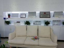 -Return·蕾特恩祛痘·皮肤管理中心