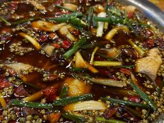 -乡土特色.冷锅鱼.牦牛肉汤锅