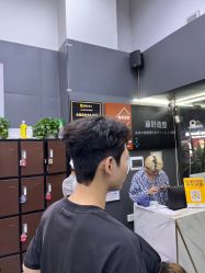 -藤野造型专业烫染接发