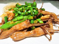 -湖庭壹品鸭王·传统北京烤鸭·别墅私房菜·庭院宵夜(江宁店)