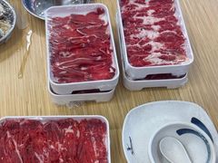 -杨老板·海鲜集市火锅·鲜切牛肉(中防万宝店)