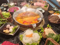 -湊湊火锅·茶憩(颐堤港店)