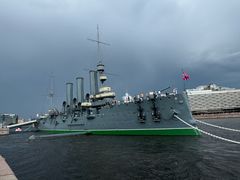 -阿芙乐尔号巡洋舰