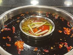 -邓莽子老火锅(中兴路总店)