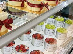 -花花卷卷·鲜食蛋糕(静安久光百货店)