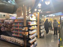 -宠物世家(仲盛世界商城店)