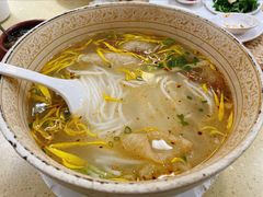 -桥香园云南过桥米线(金马碧鸡店)