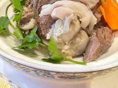 手把羊肉-德乐海蒙餐