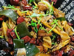-多呗辣麻辣香锅(万达广场店)