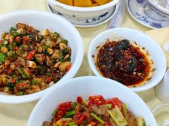 -笨罗卜浏阳菜馆(太平街店)