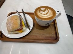 -Peet's Coffee皮爷咖啡(浦东世纪汇店)