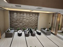 -帝皇海海鲜豆捞(桐泾商务广场店)