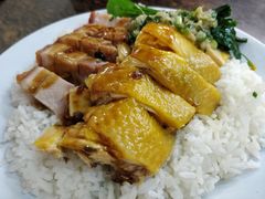 烧肉拼油鸡-灵记饭店(营地大街店)