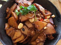 -鑫巴蜀小镇 · 水煮鱼专研店(玉桥店)
