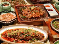 -锦府盐帮·侯宅(五棵松万达店)