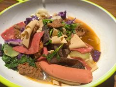 -万记麻辣烫国展总店