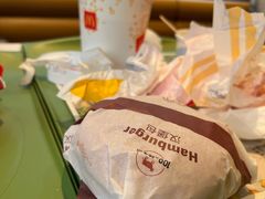 -麦当劳(世博广场店)