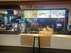 -麦当劳(哈西万达店)