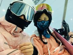 -哈尔滨热雪奇迹