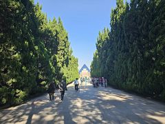 -上海市龙华烈士陵园