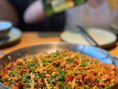 尖椒兔-胡马八破·川菜小馆(高新万达店)