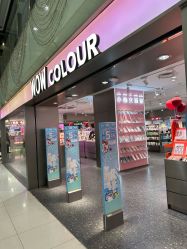 -WOW COLOUR