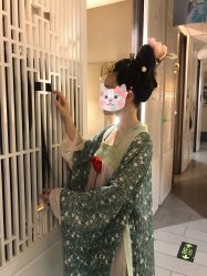 -盘子女人坊古装写真摄影(厦门总店)