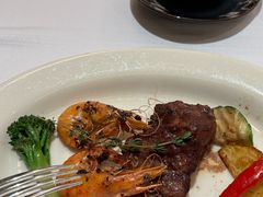 -马克西姆俄罗斯餐厅(通亚街店)