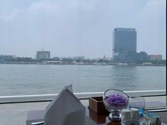 景观位-白天鹅宾馆·流浮阁咖啡厅