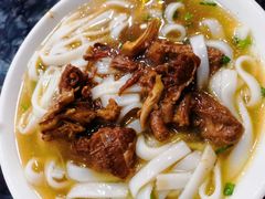 -燊意布拉肠云吞面(中山四路店)