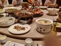-艳阳天·非遗楚菜(武汉客厅店)