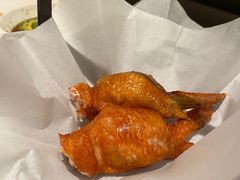鲜虾胶酿脆皮鸡翅-港丽餐厅(杭大店)