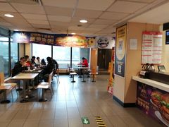 -麦当劳(军博店)