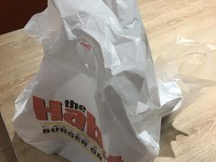 -The Habit Burger Grill 哈比特汉堡(爱琴海店)