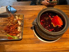 -郑记·古法黑砂锅串串(龙泉店)