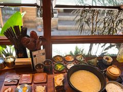 -银米·云南传统过桥米线(双廊黑金冠店)