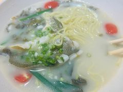 -玖鲜小笼(中山广场店)