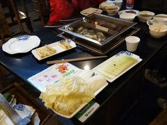 -百年川椒重庆老火锅(光谷店)